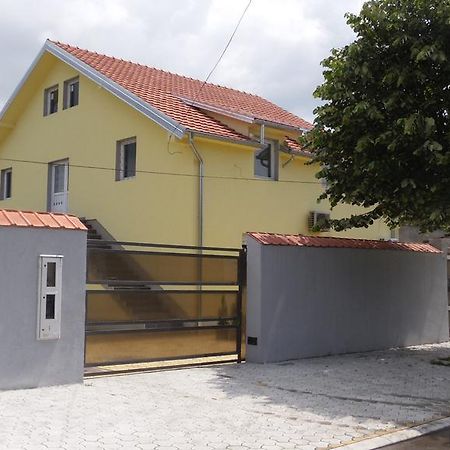 Zen Apartmani Novi Sad Exterior foto